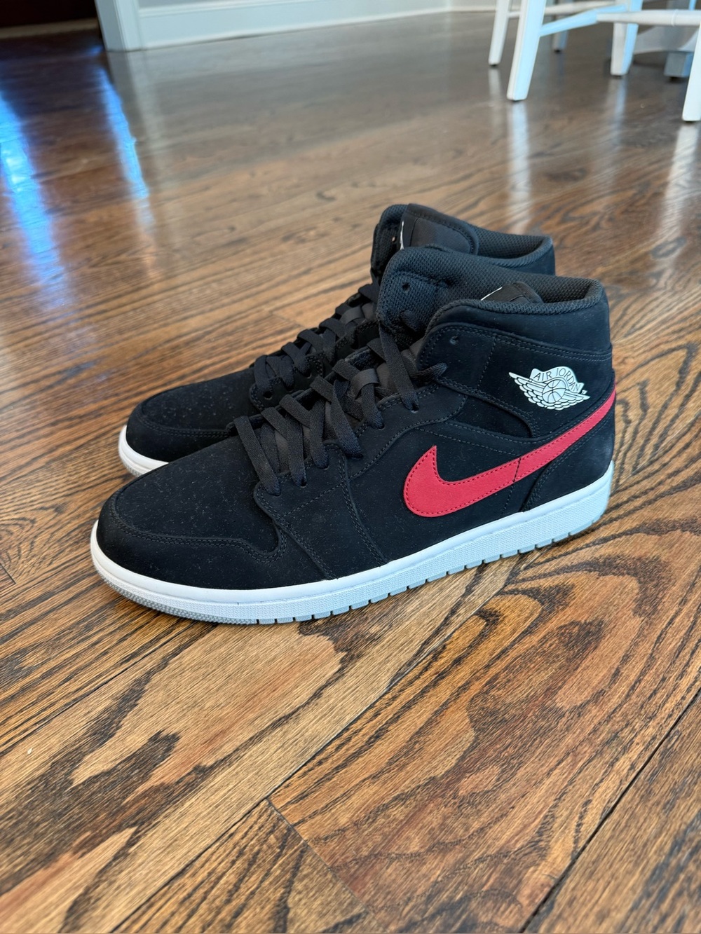 10.5 Nike Air Jordan 1 Mid Black/Red Men's Sneakers - never worn!!